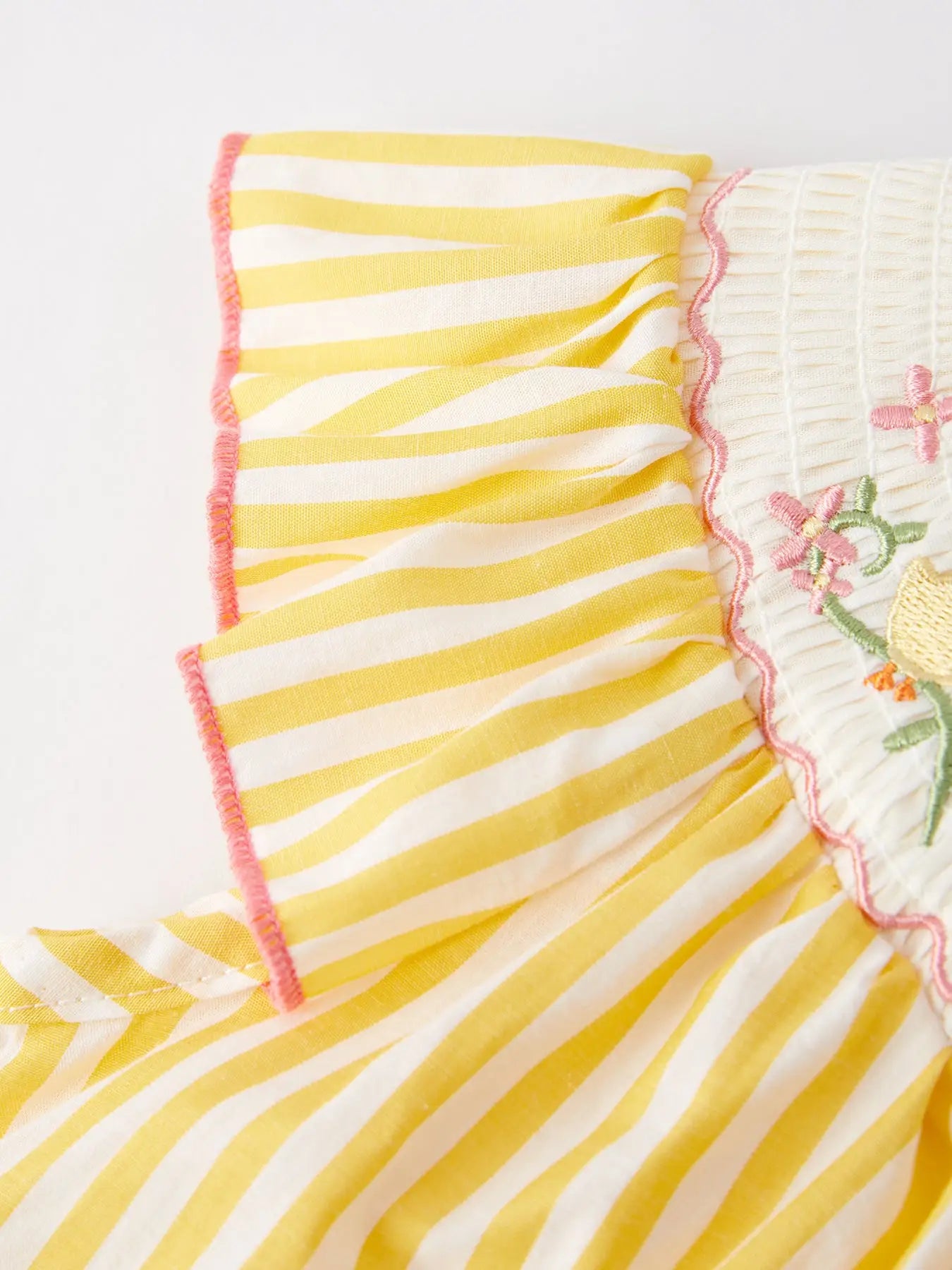 Spring/Summer Chick Floral Embroidery Smocking Girls Dress